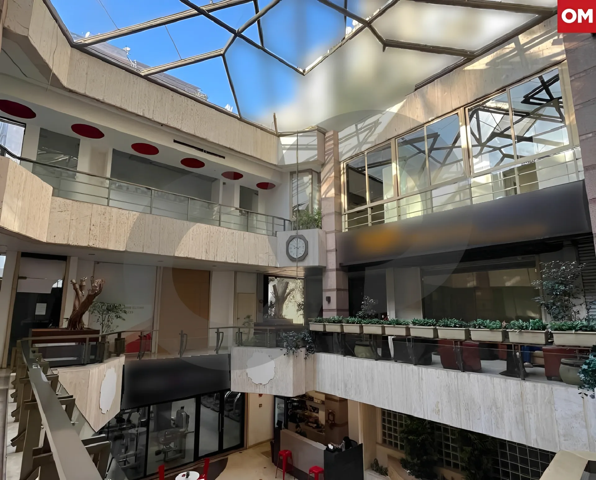 Shop for sale in Verdun