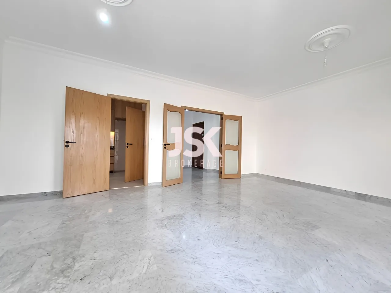 Apartment for Rent in Kaslik