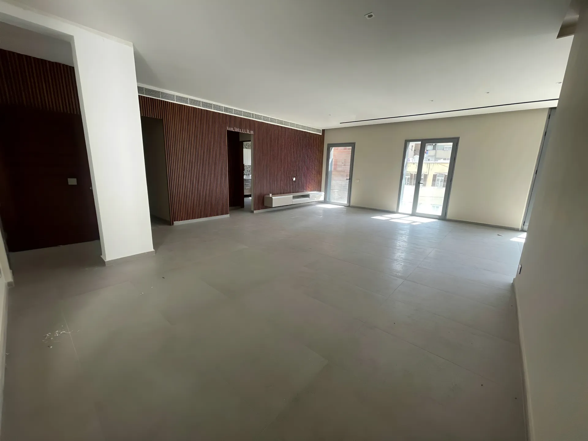 Apartment for Sale in Achrafieh - 3 bed, 4 bath