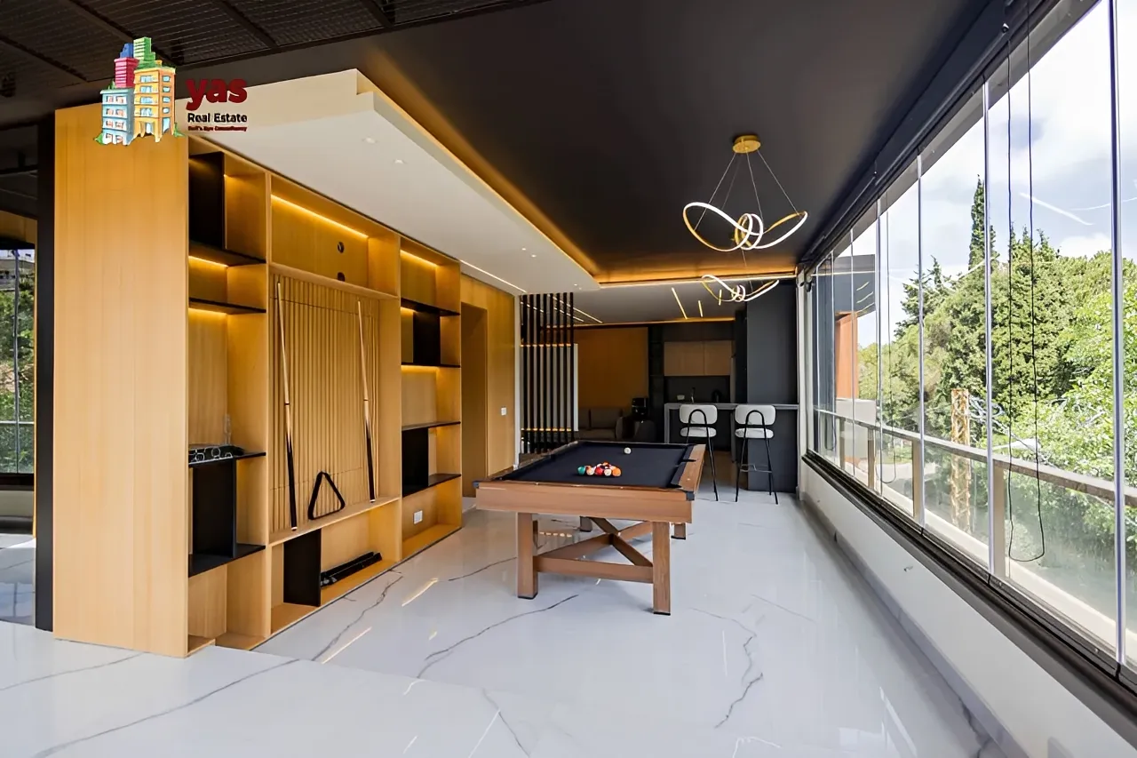 Villa for Sale in Ballouneh