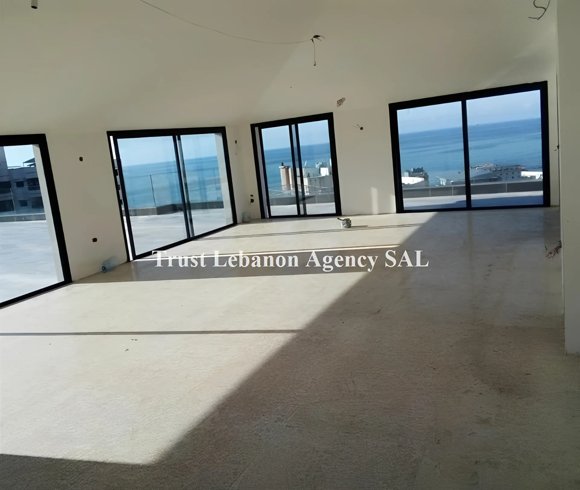 Apartment for Sale in Alay khaldeh Lebanon