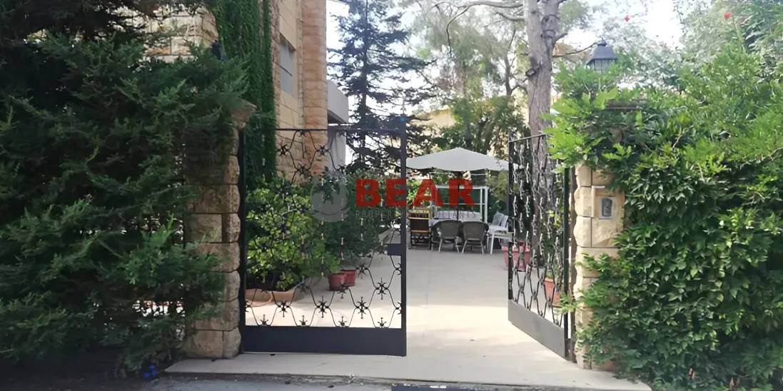 Villa for sale in Baabdat, Lebanon - 4 bed, 2 bath