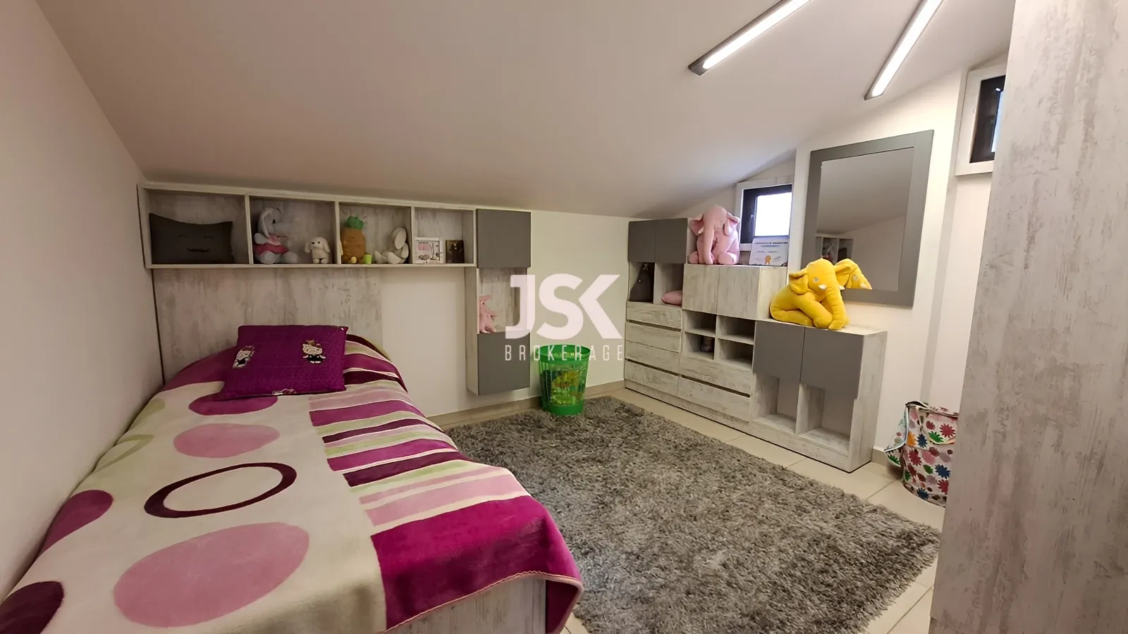 Duplex for Sale in Nahr Ibrahim