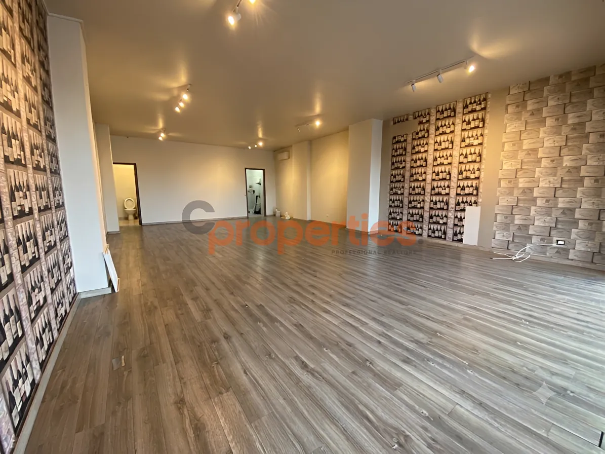 Shop for Rent in Kfar Hbab