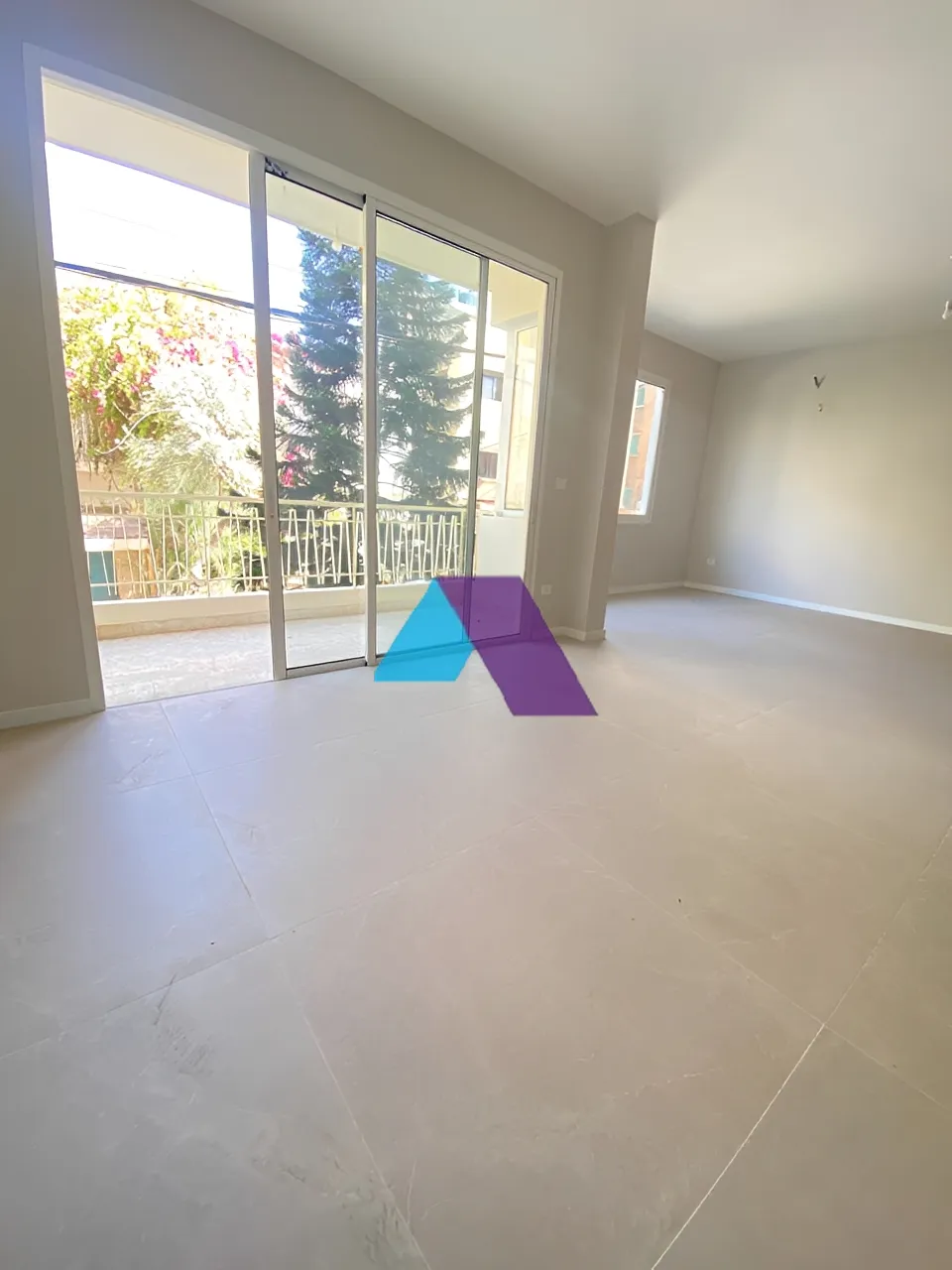 Apartment for Sale in Ain el remmeneh, baabda