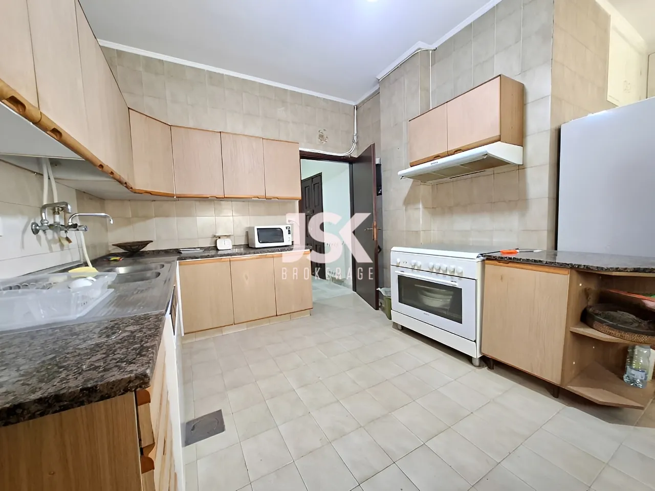 Apartment for Rent in Ajaltoun