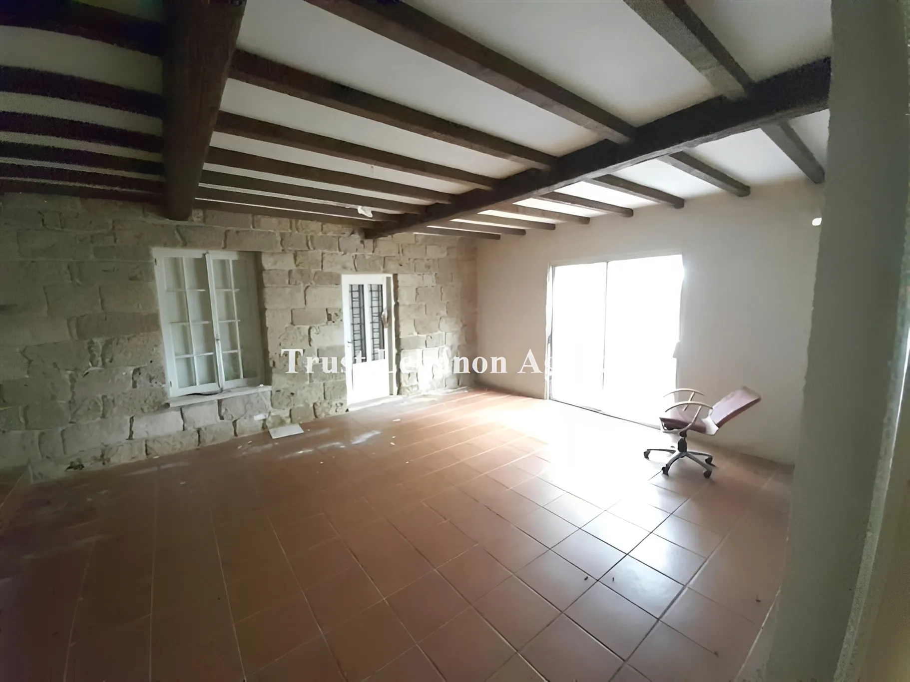 Office For Sale in Metn, Fanar