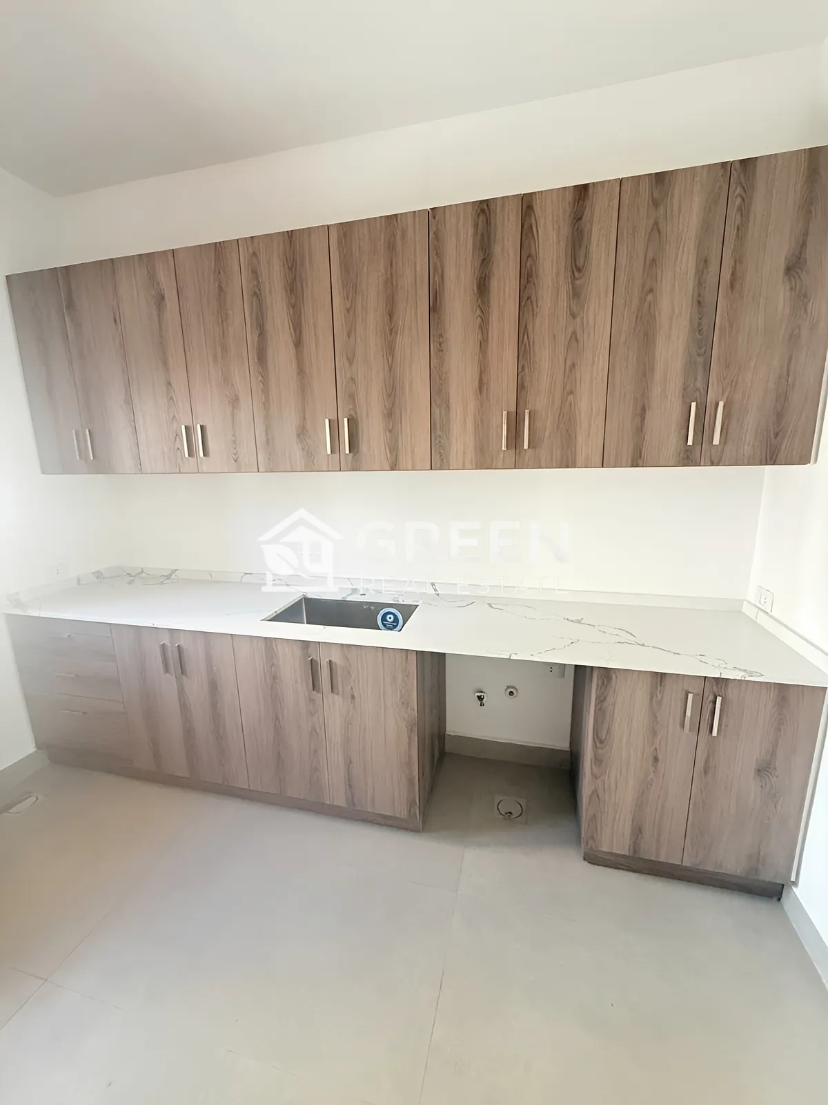 Apartment for rent in Sioufi