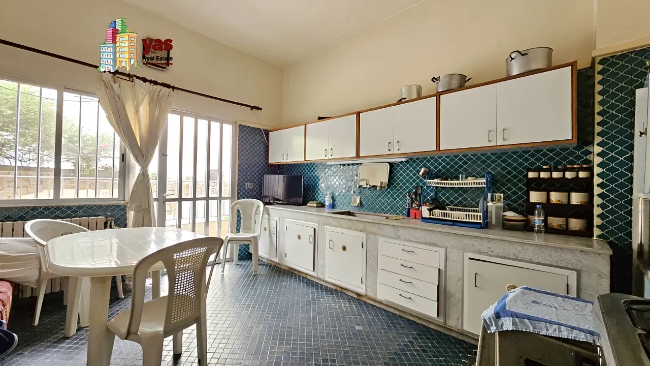 Apartment for Sale in Ballouneh