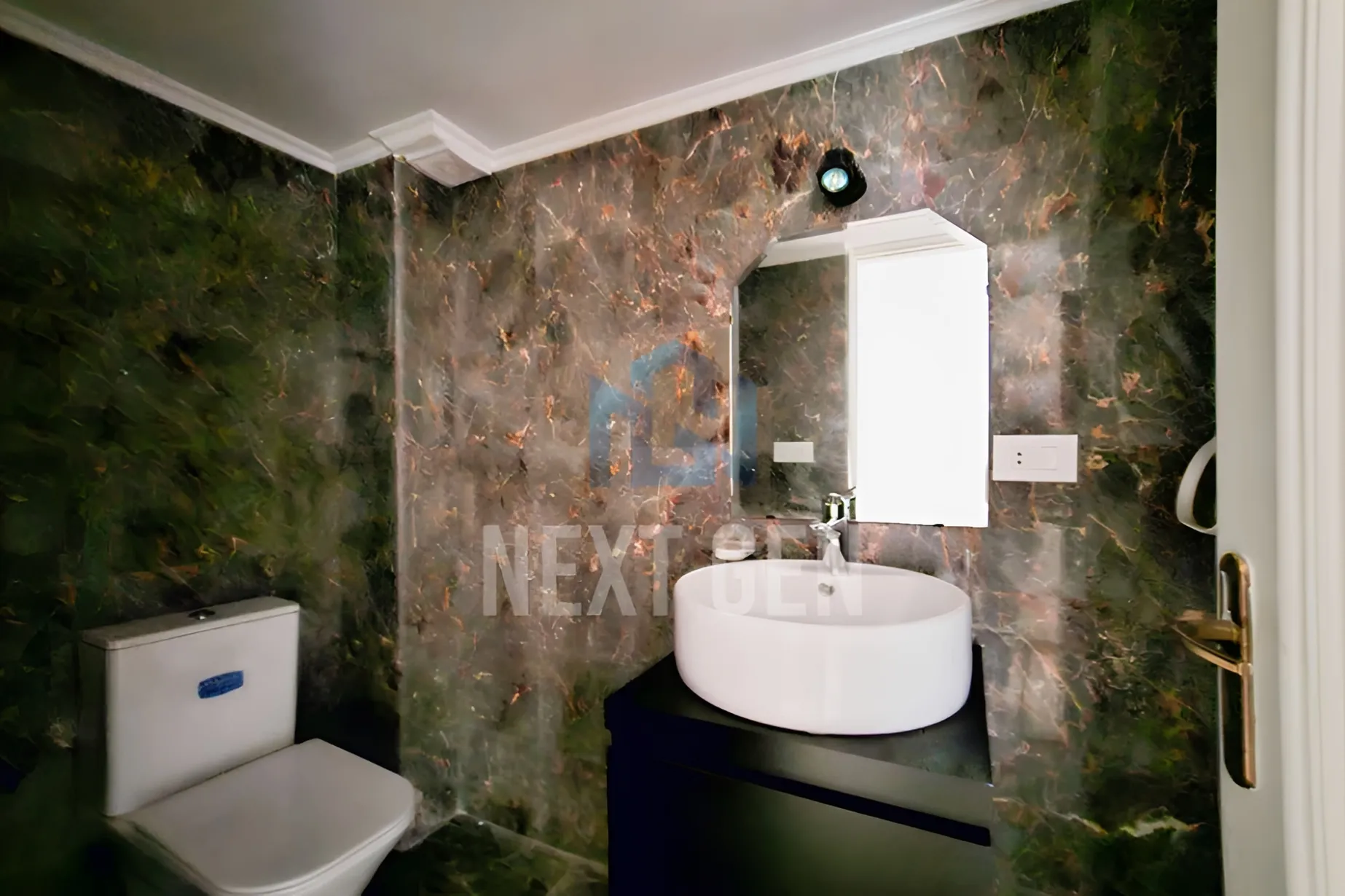 Apartment for rent in Ramleh Al Bayda, Beirut, Lebanon