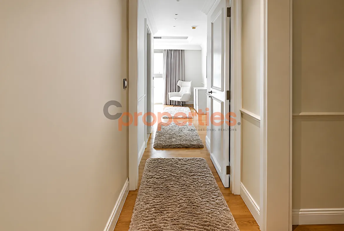 Apartment for Rent in Downtown