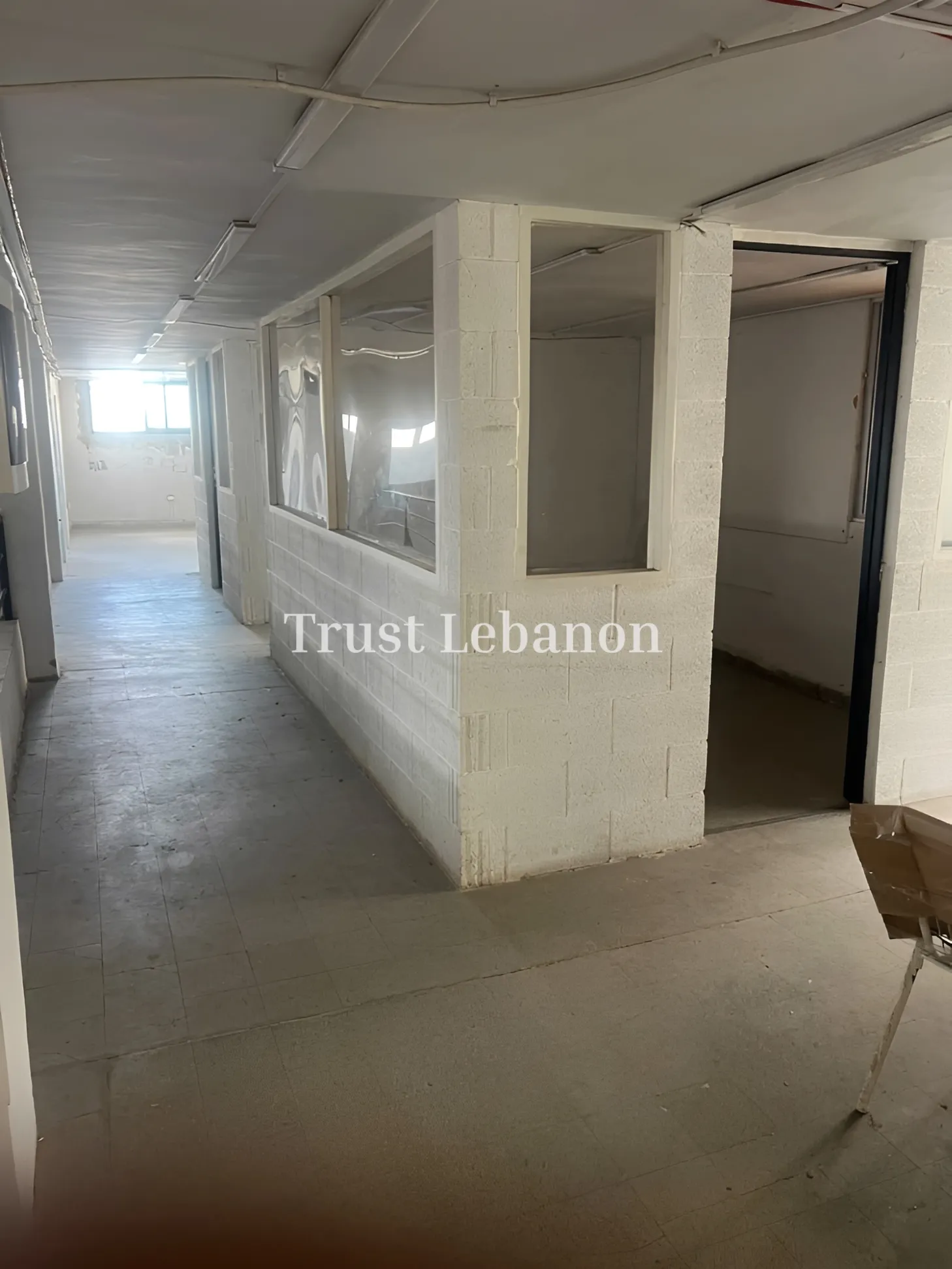 Warehouse for rent in Sin El Fil