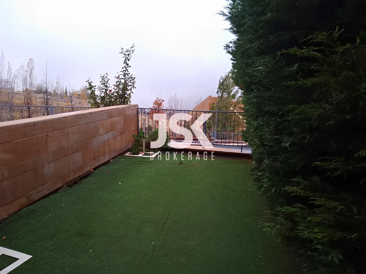 Chalet for rent in Faqra, Lebanon - 2 bed, 2 bath