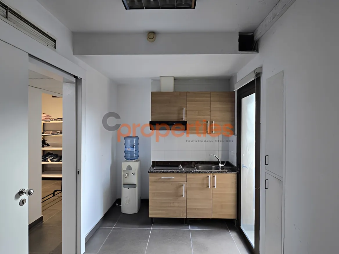 Office for Rent in Forn El Chebbak
