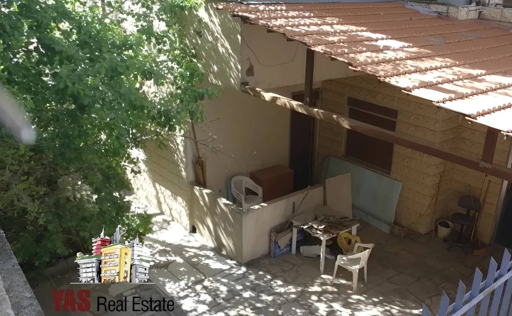 Apartment for Sale in Ballouneh