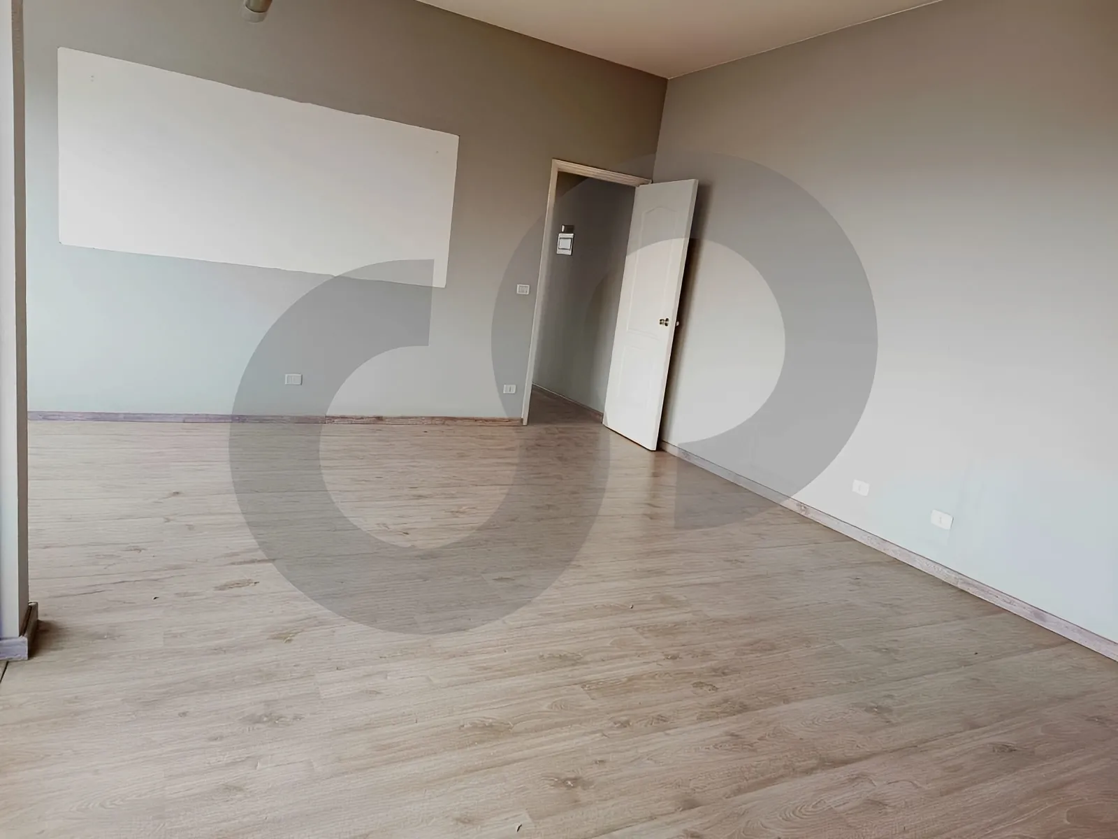 Commercial Property for Rent in Beit Meri