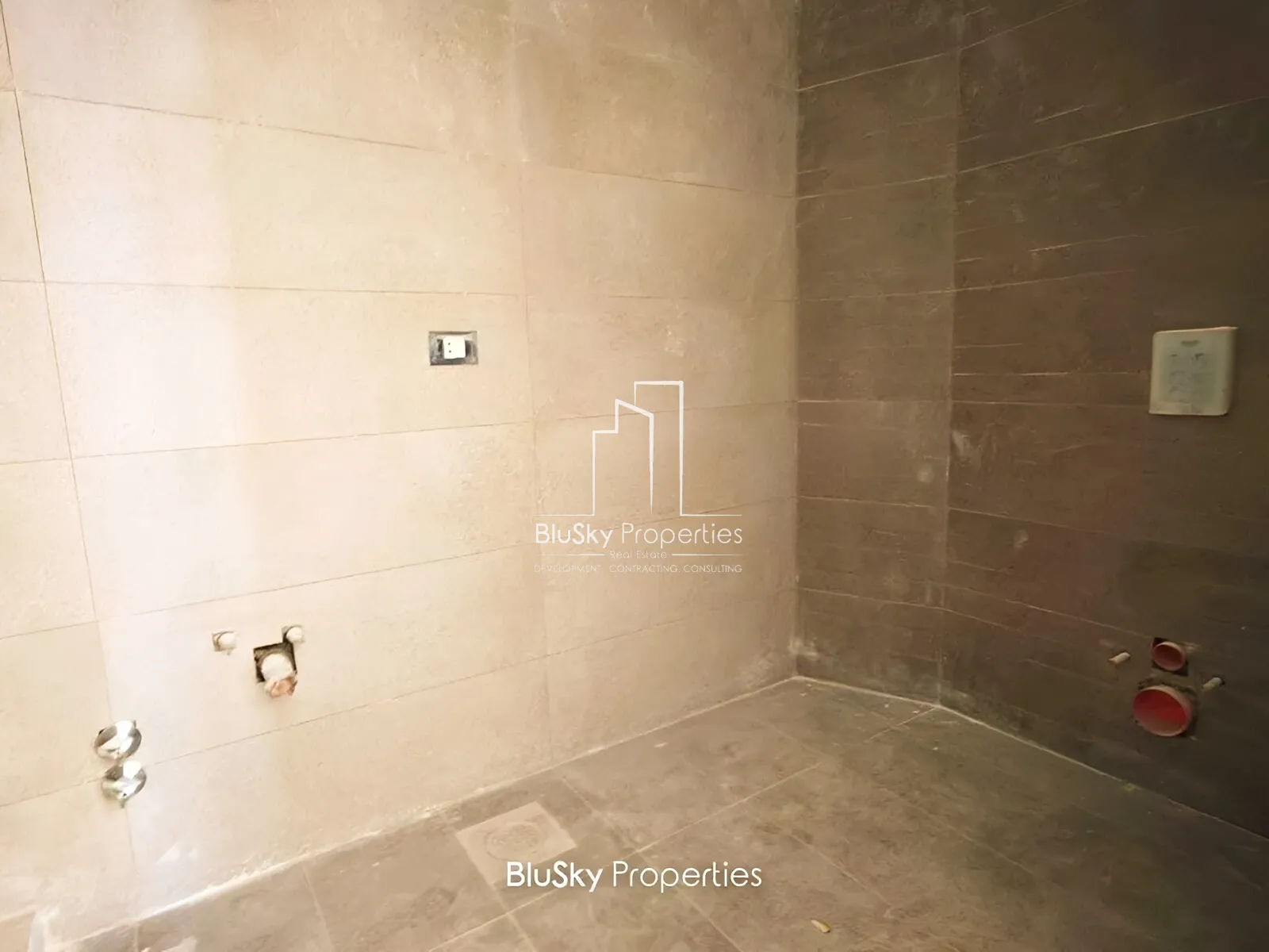 Apartment for Sale in Ain Saade