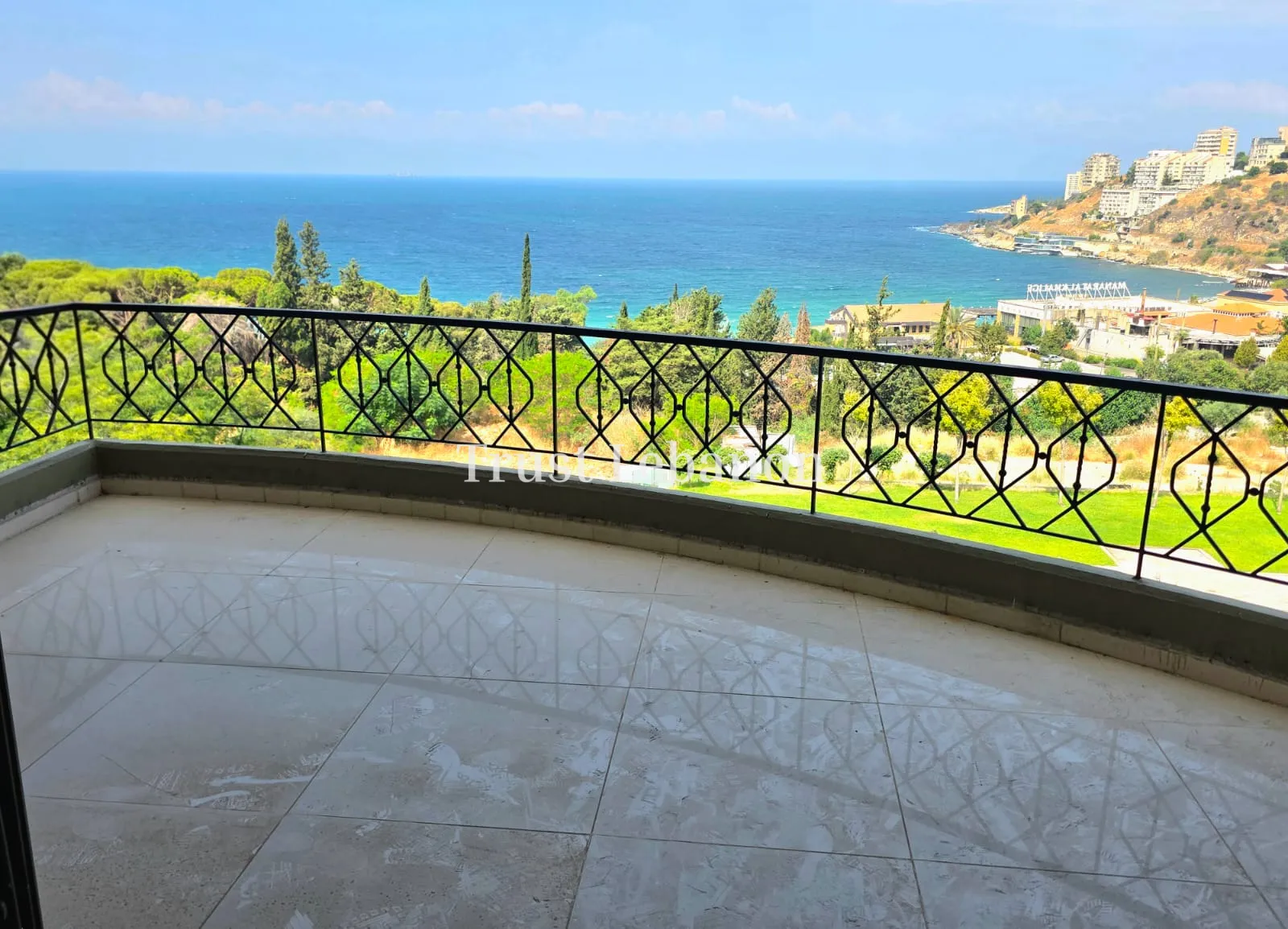 Apartment for Sale in Keserwan Kfarhbab