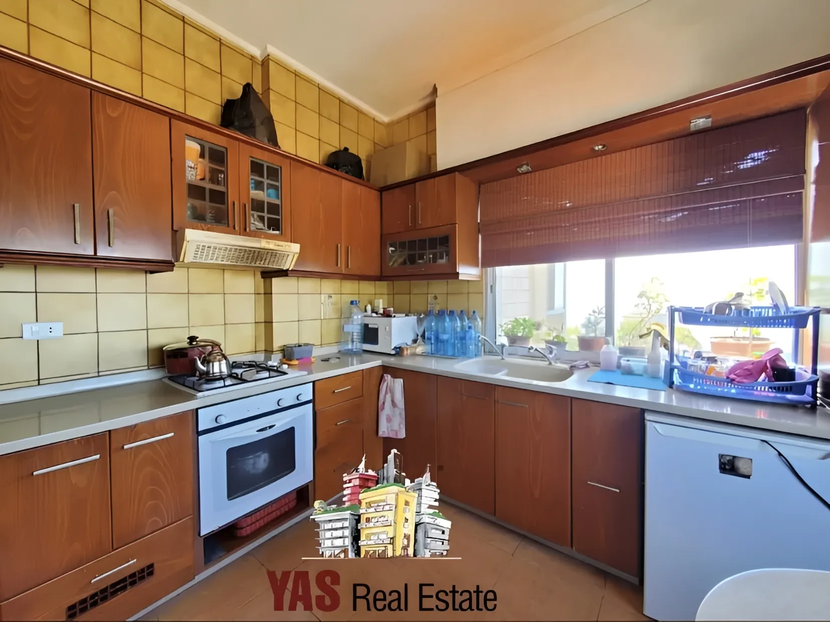 Apartment for Sale in Ajaltoun - 3 bed, 4 bath