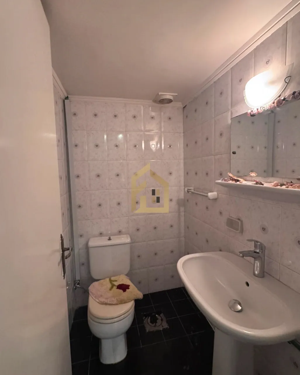 Apartment for sale in Ballouneh, Lebanon