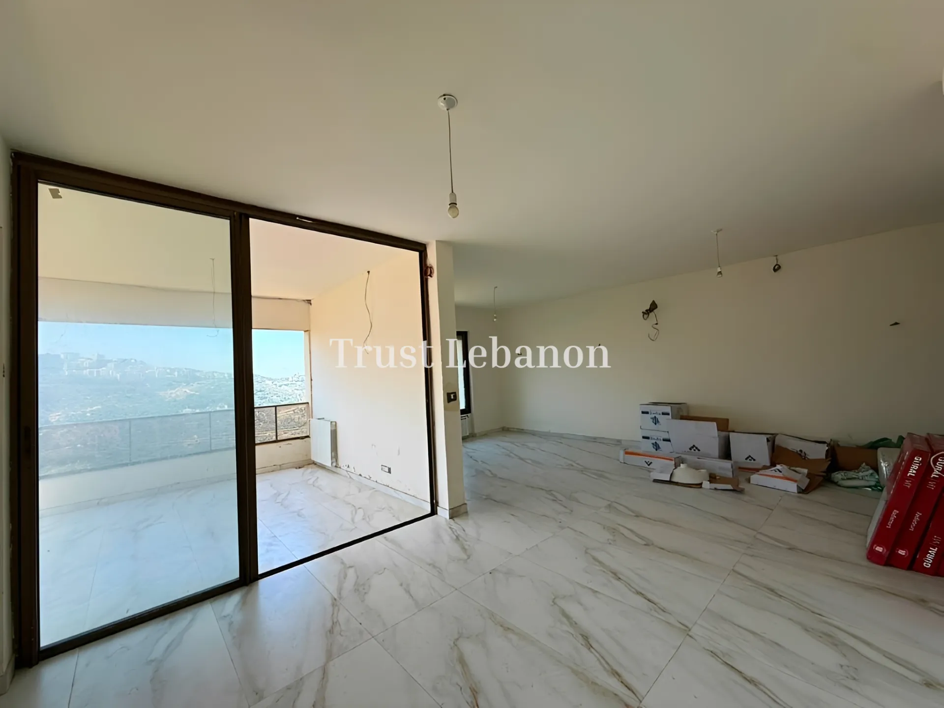 Apartment for sale in Montiverdi, Lebanon - 3 bed, 4 bath