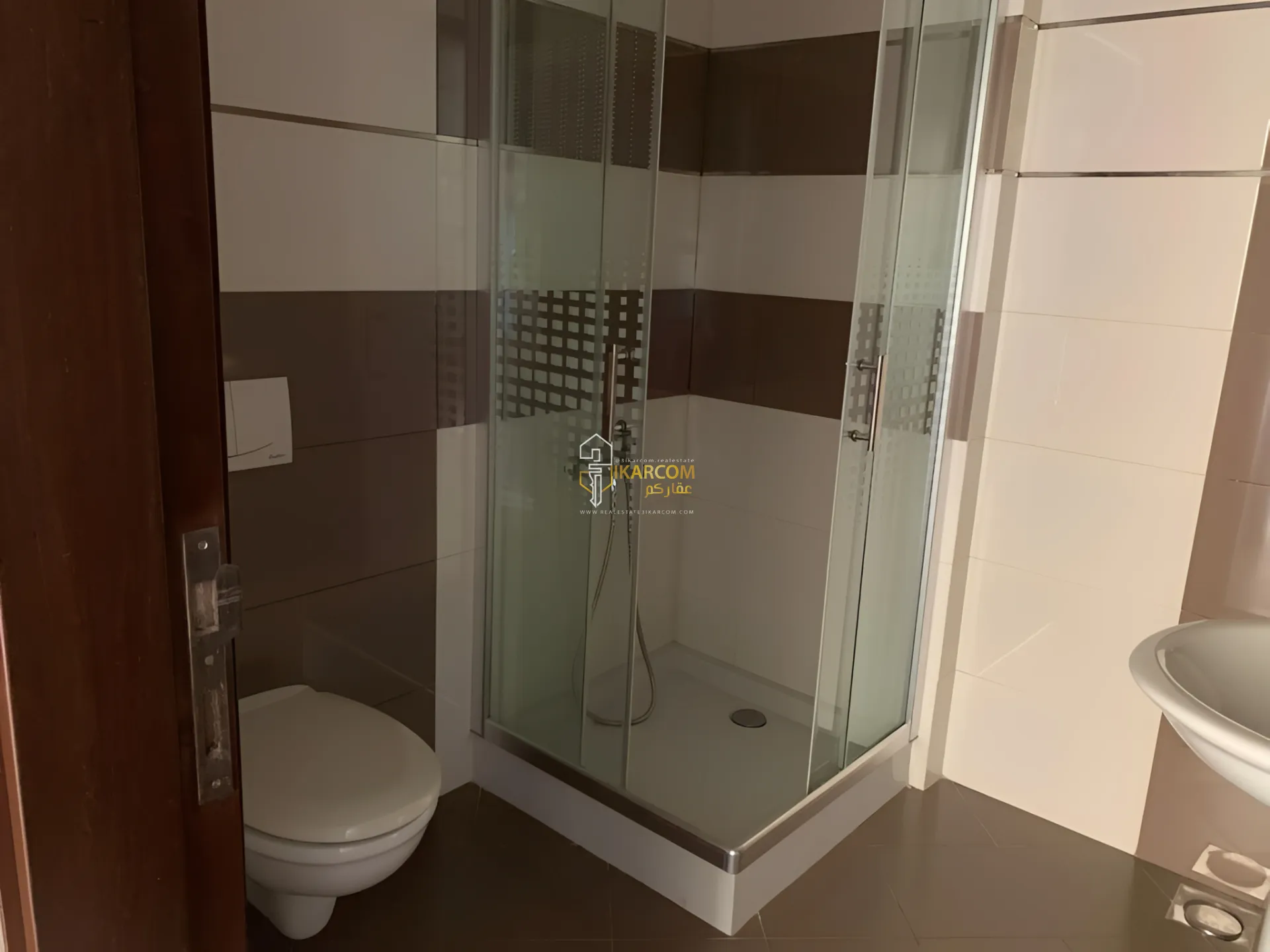 Apartment for Sale in Aaoukar, Lebanon