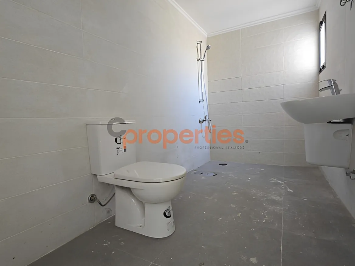 Apartment for Sale in Forn El Chebbak