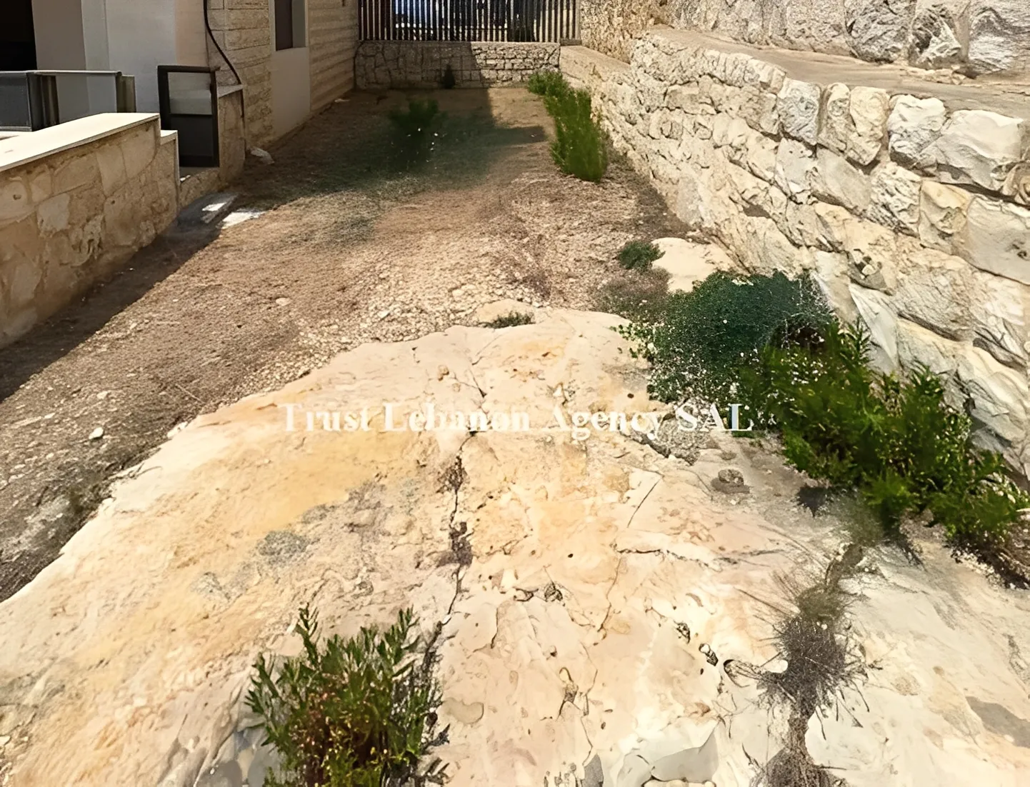 Apartment for Sale in Batroun, Kfar Aabida - 3 bed, 3 bath