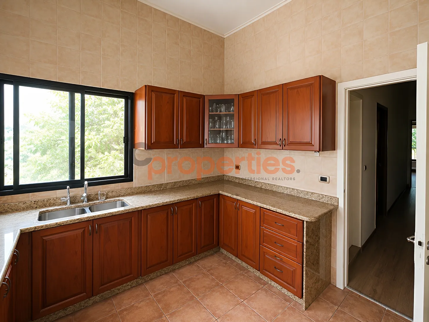 Apartment for Sale in Geitawi - 2 bed, 2 bath