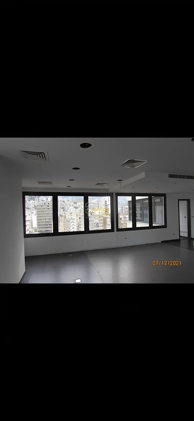 Office for sale in Zalka