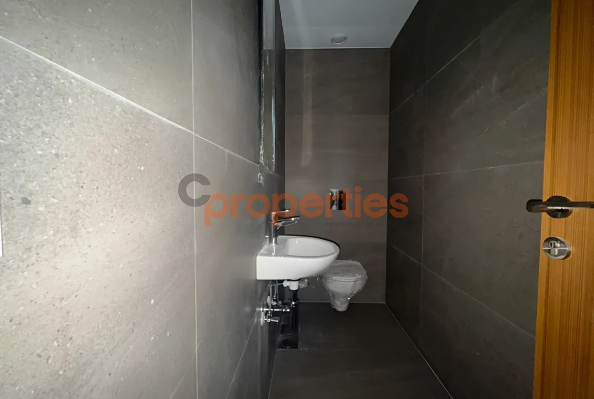 Office for Rent in Horch Tabet