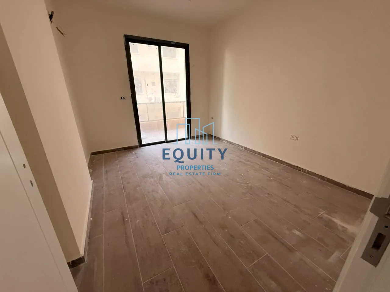 Apartment for sale in Mazraat Yachouh