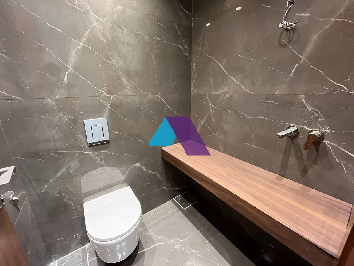 Apartment for Sale in Bsalim - 3 bed, 4 bath