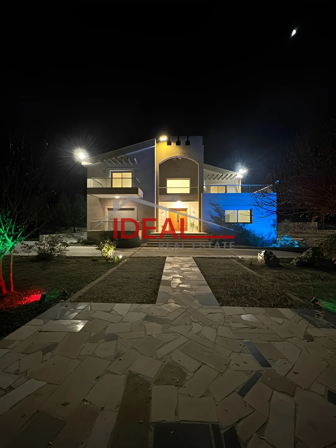 Villa for Sale in Kfar Nabrakh, Lebanon