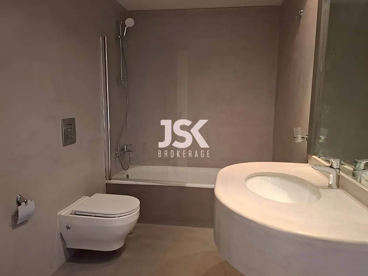 Duplex for sale in Jeita