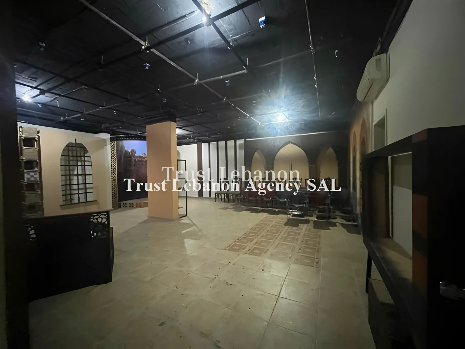 Warehouse for rent in Bsalim