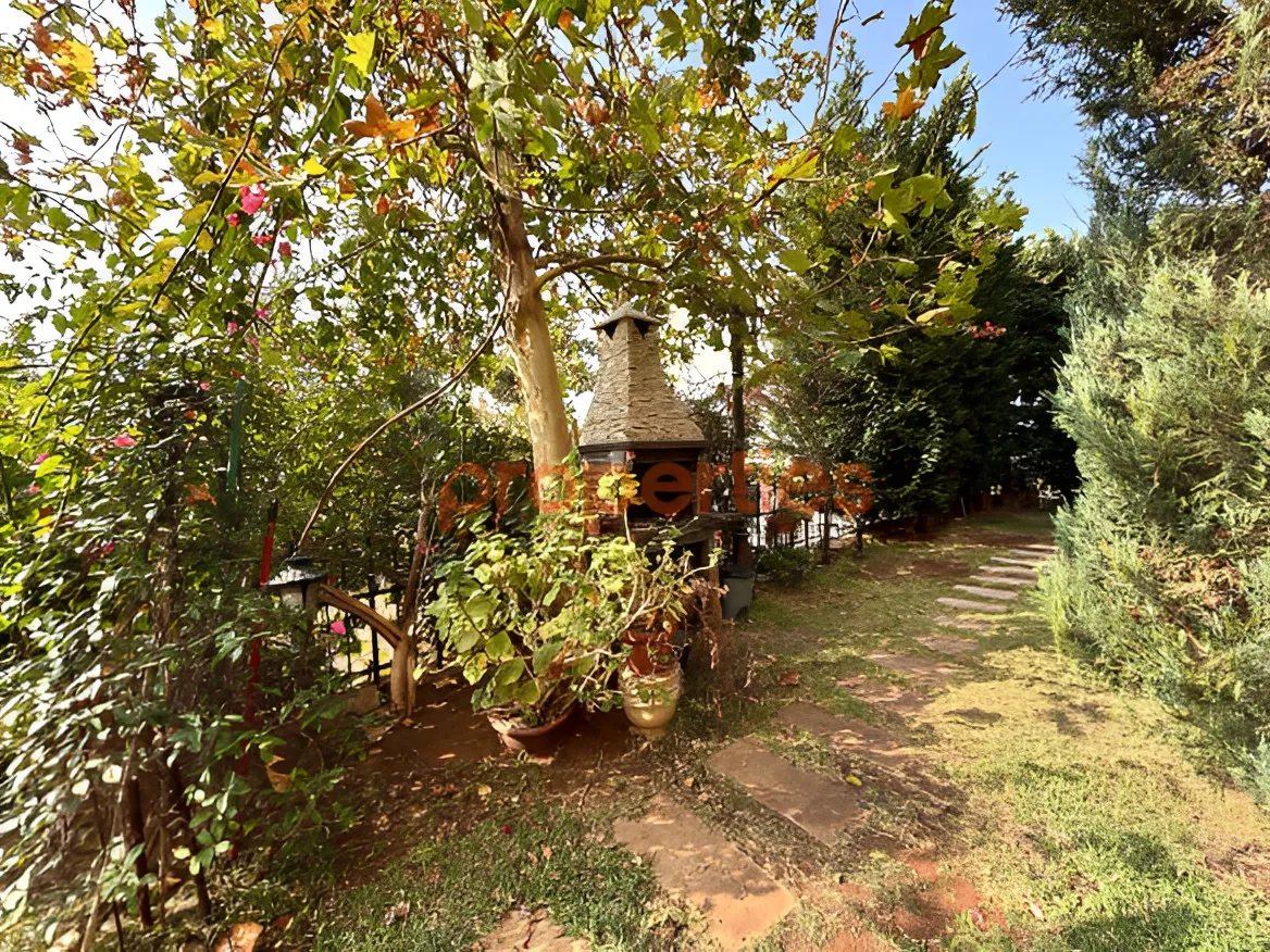 Apartment for Sale in Broummana - 3 bed, 3 bath