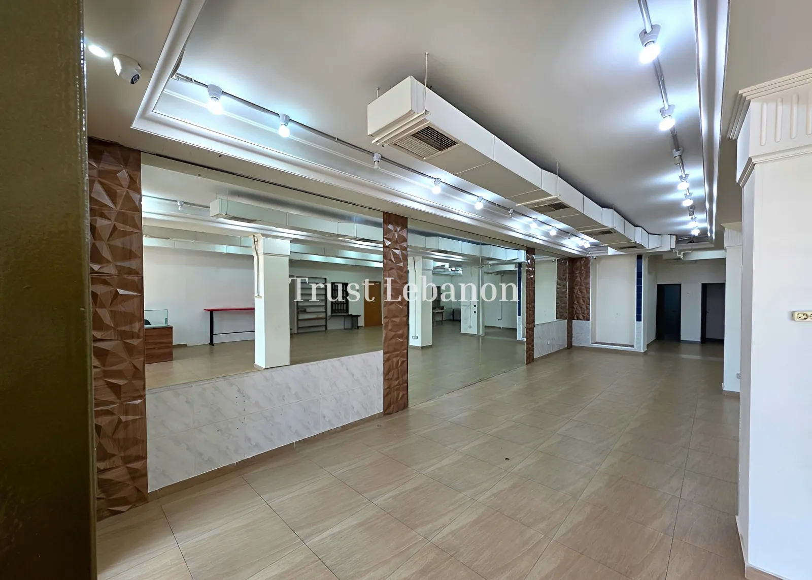 Showroom for rent in Ghazir, Lebanon