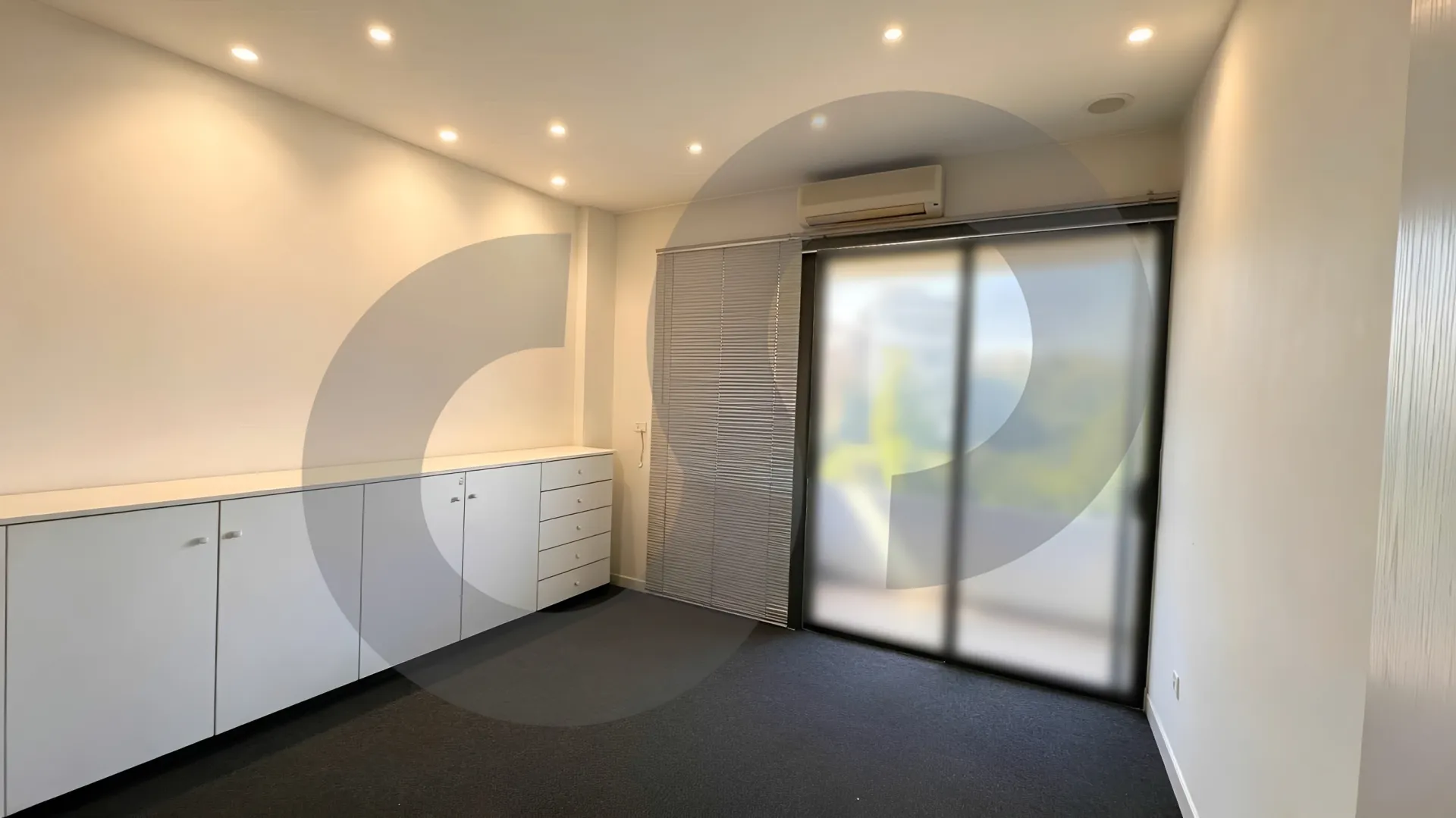 Office for Sale in Dbayeh