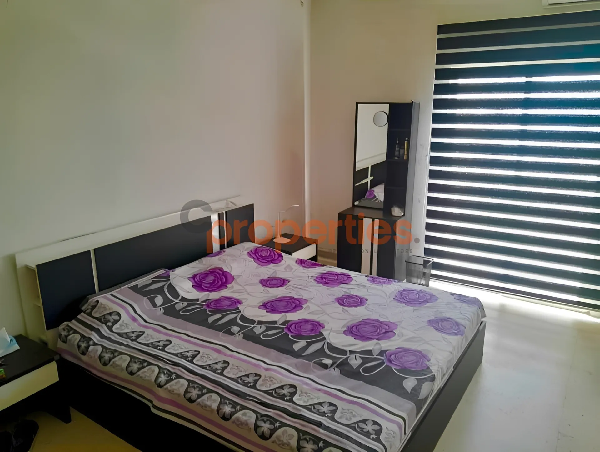 Apartment for Rent in Ballouneh