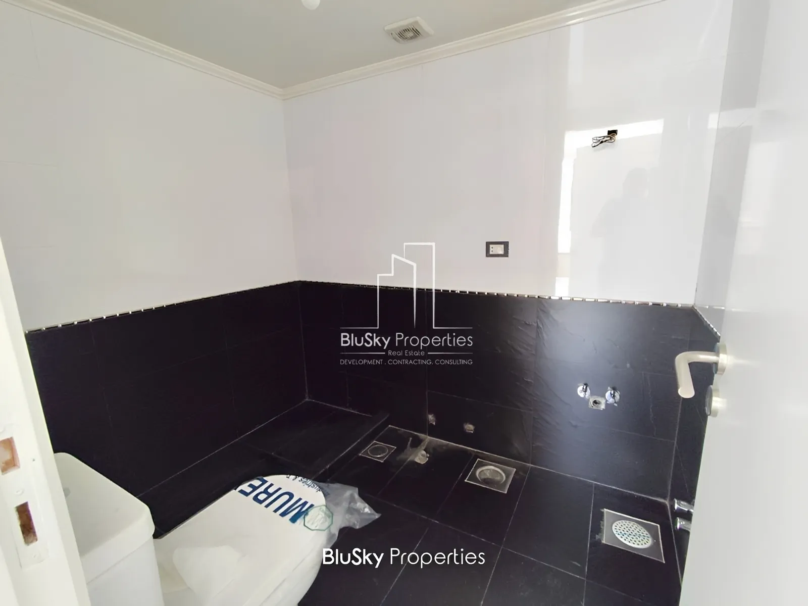Apartment for Sale in Zouk Mosbeh