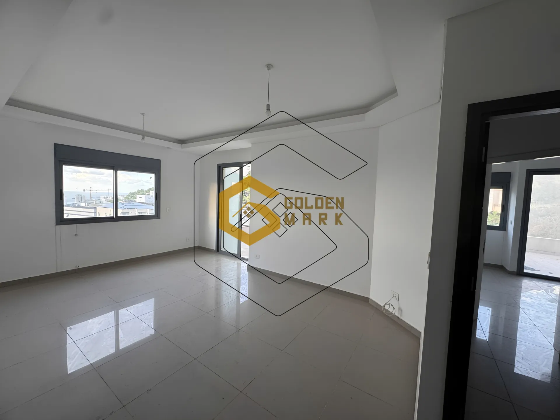 Apartment for Sale in Tilal Ain Saadeh