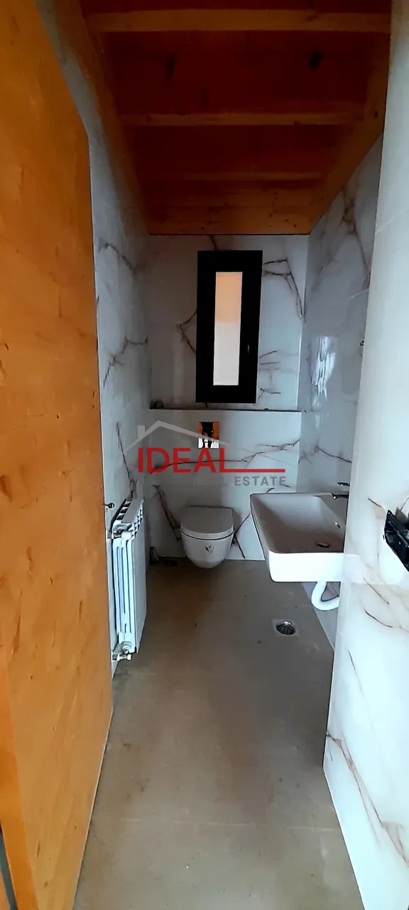 Chalet for sale in Faqra, Lebanon - 4 bed, 5 bath