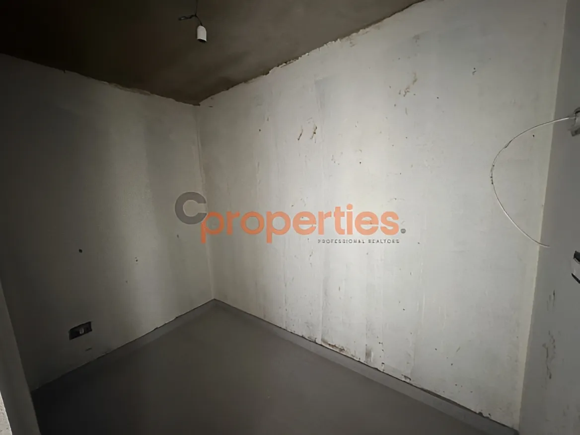 Apartment for Sale in Ain Aar