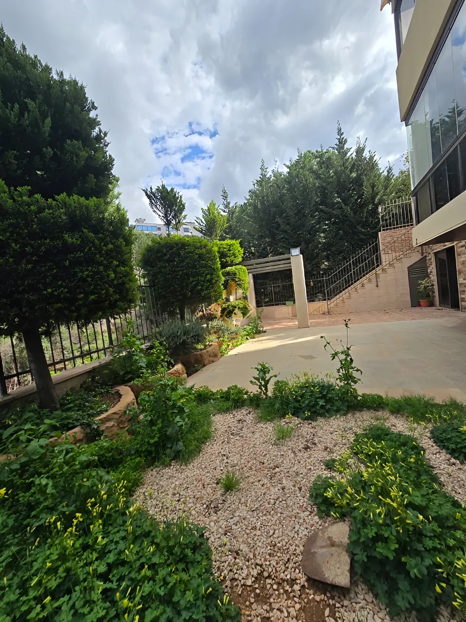 Duplex for sale in Bsaba, lebanon - 6 bed, 4.0 bath