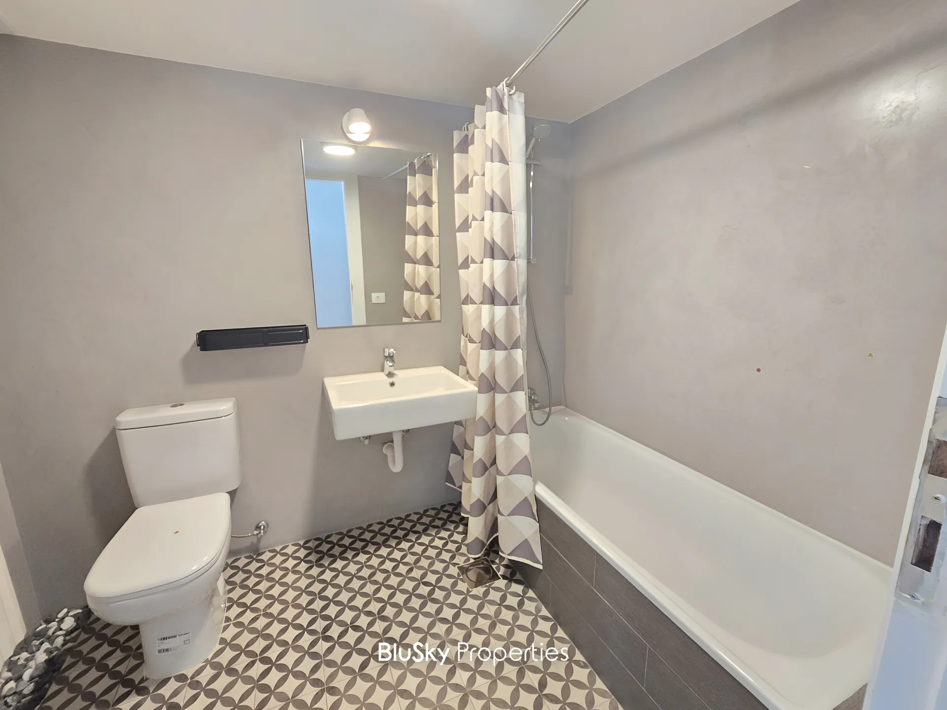 Apartment for rent in Monteverde main street، moutazah, lebanon