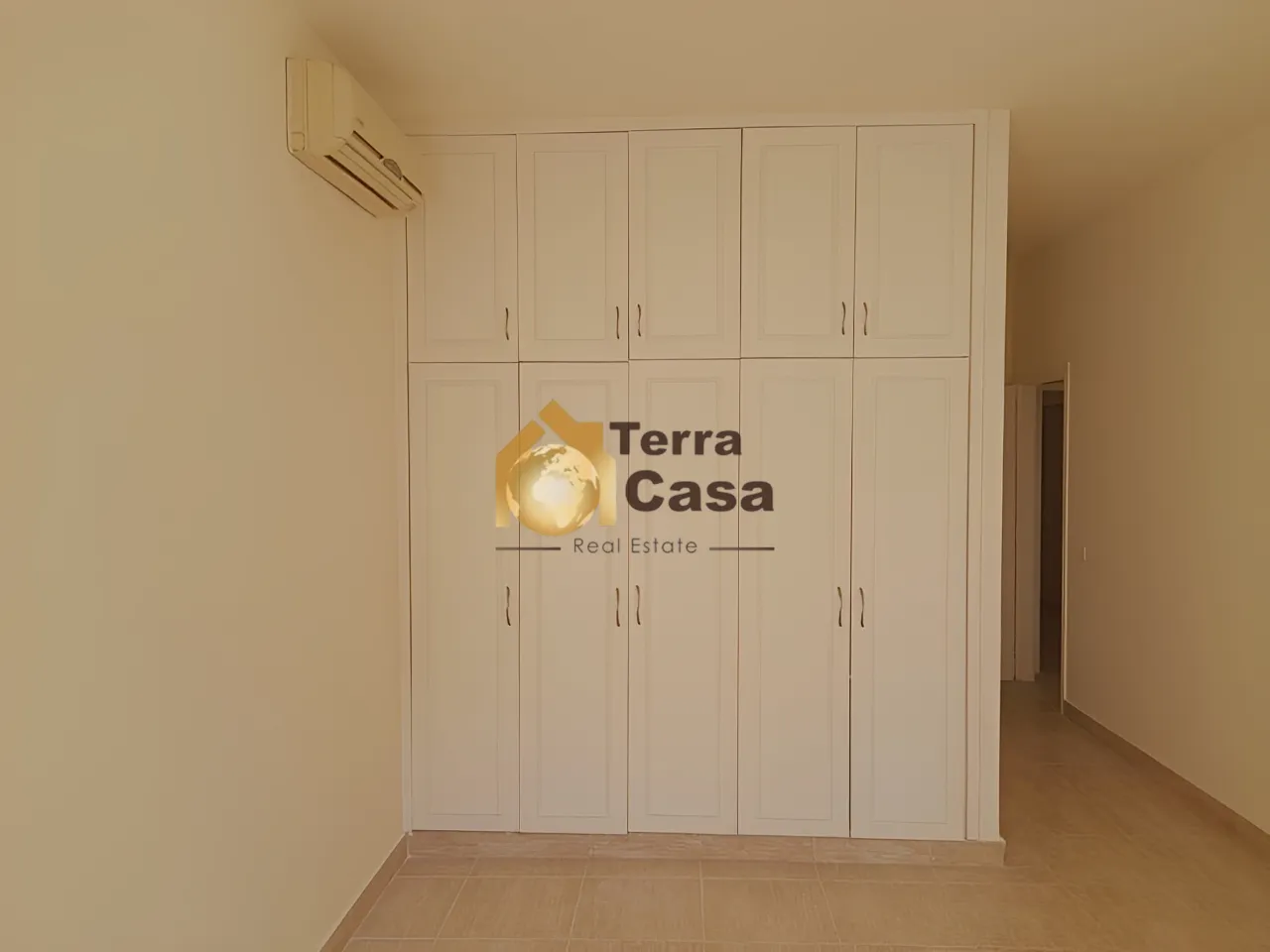 Apartment for sale in Mtayleb