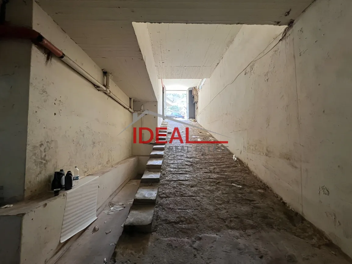 Warehouse for sale in Baouchriyeh, Lebanon