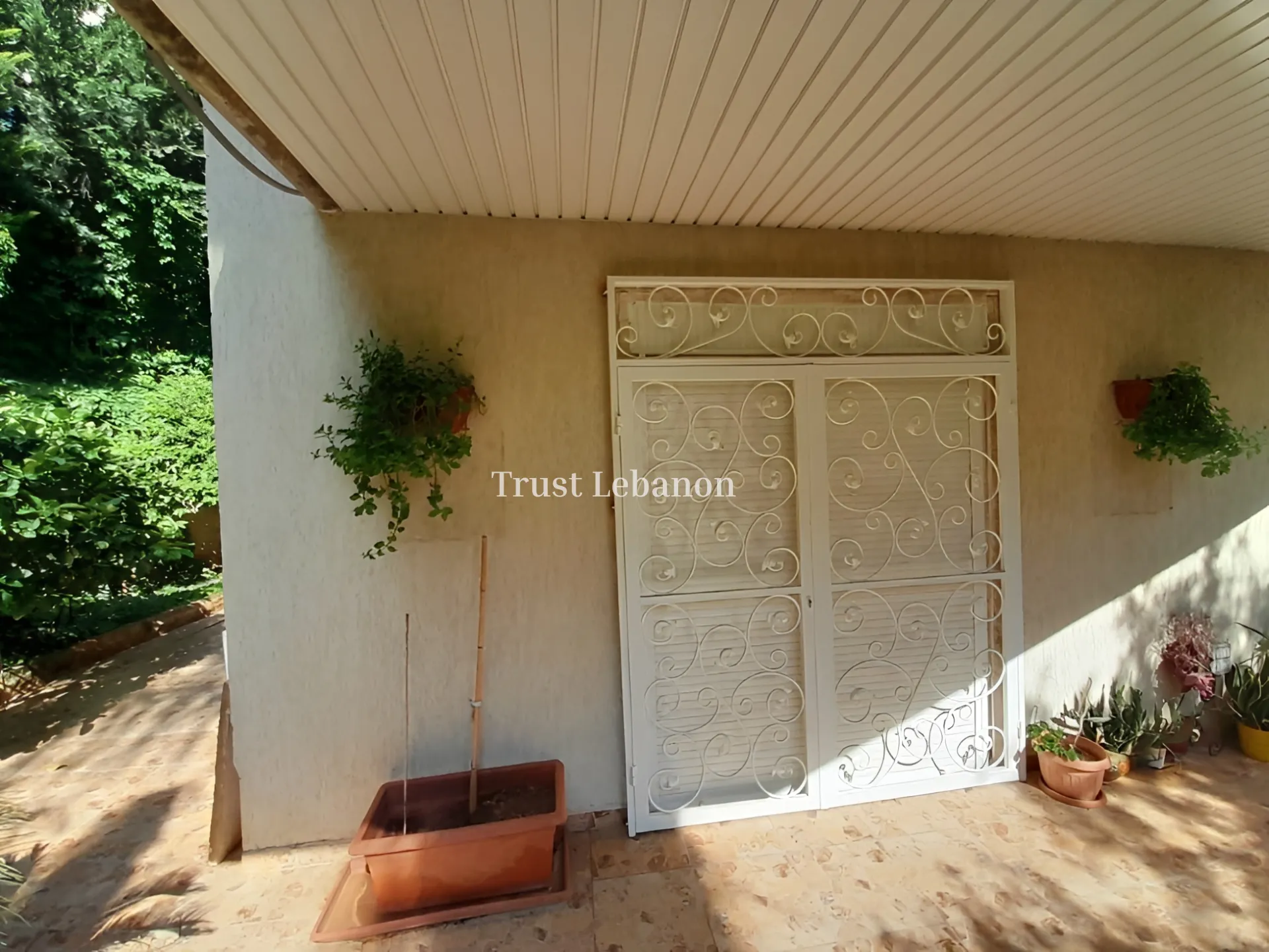 Apartment for sale in Beit Meri, Lebanon - 3 bed, 4 bath