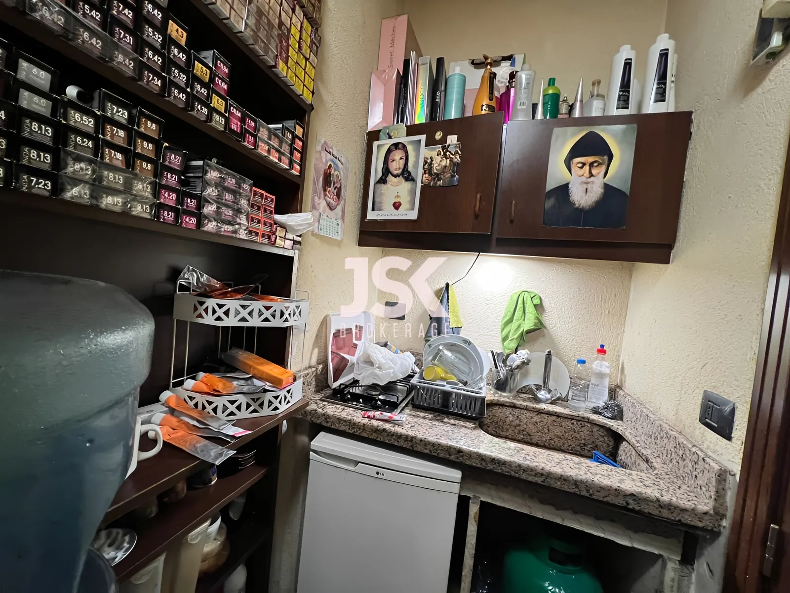 Office for Rent in Hadath